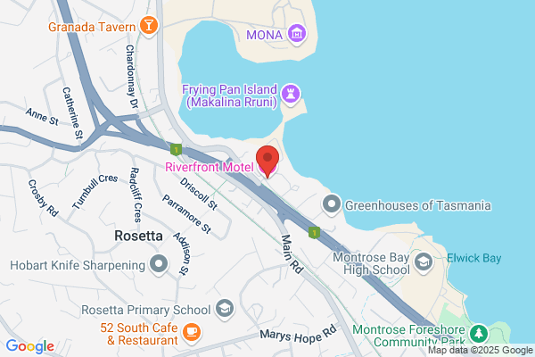 Riverfront Motel & Villas