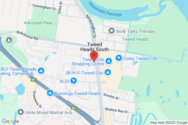 Tweed District Dental (family owned)