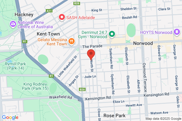 Colonial Photo Studio